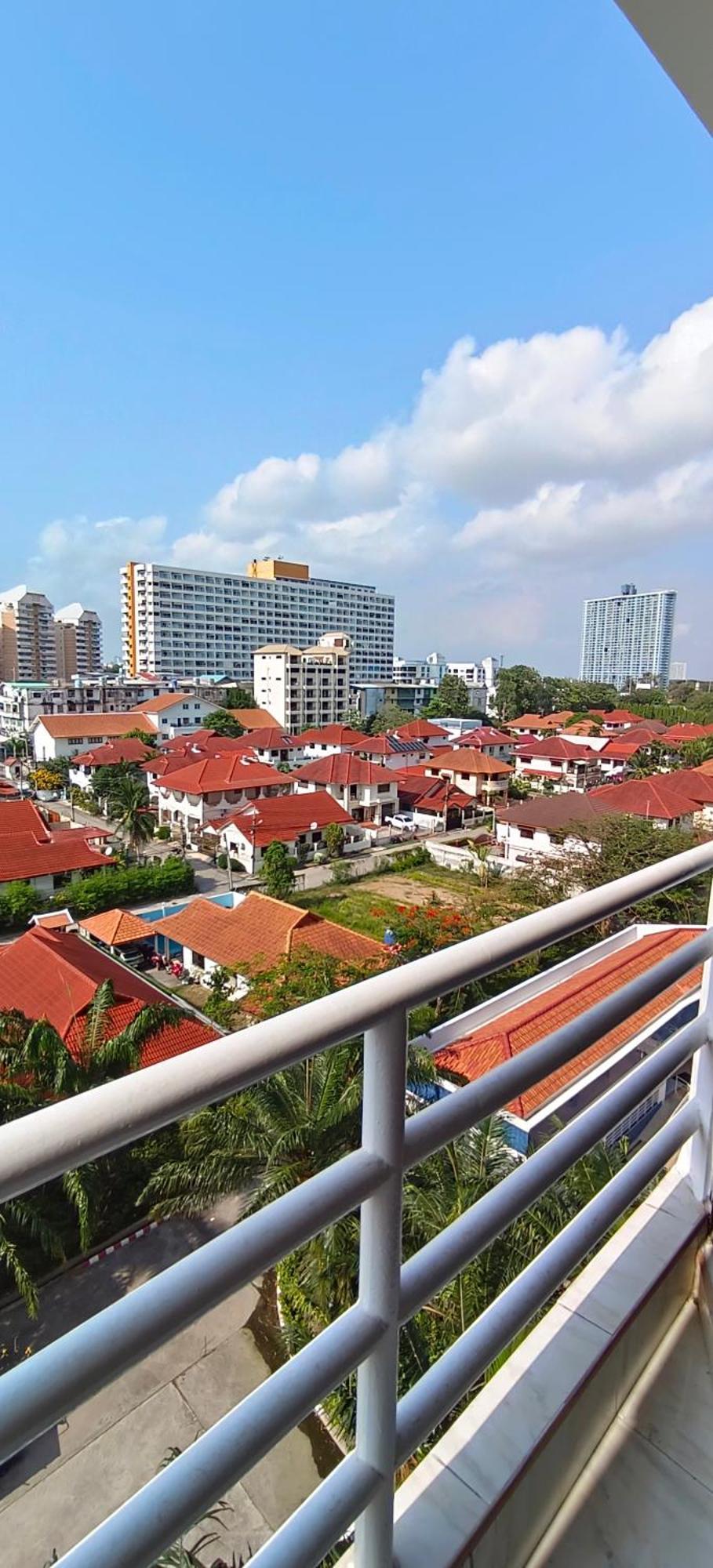 View Talay 2A Studio Джомтьен Экстерьер фото